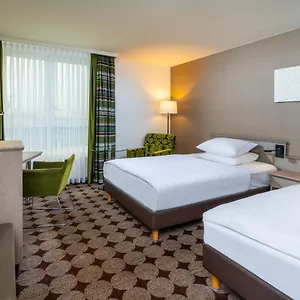 Otel Moevenpick Airport Nürnberg