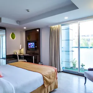 **** Hotel Platinum Bangladesh