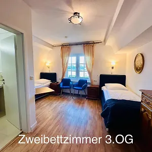 Otel Altstadthotel Hayk Am Rhein Köln